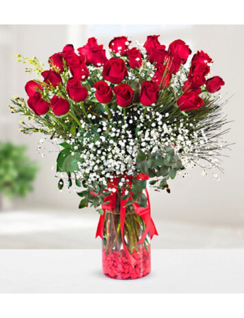 27 Red Rose in Vase