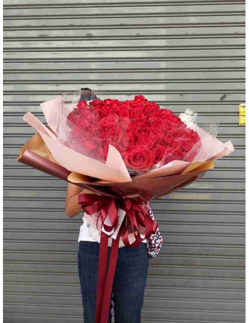 100 Red Rose Bouquet