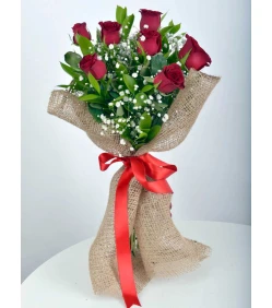 7 Rose Bouquet
